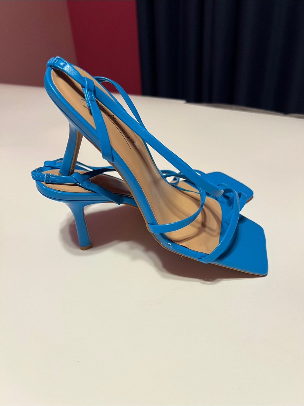 NWOT. Anne Michelle Bright Blue Strappy Square Toe Heels Size 8